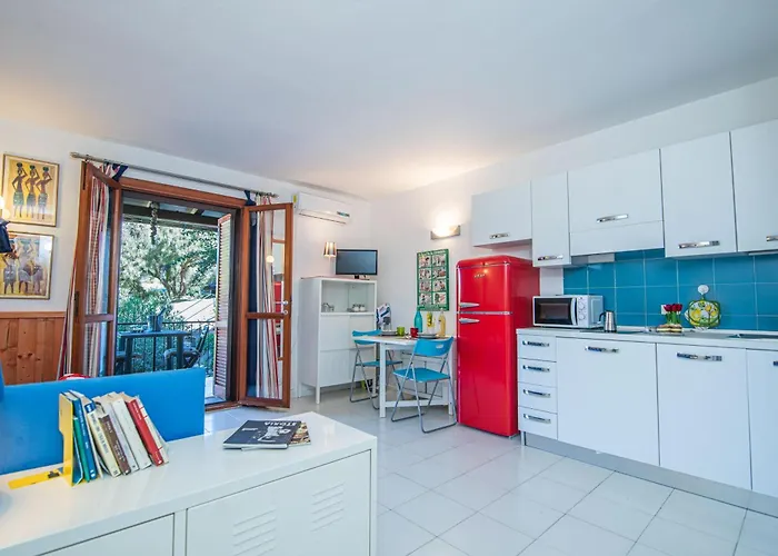 Apartamento Vacanze Da Giuly With Shared Pool - Happy Marinella (Sardinia)